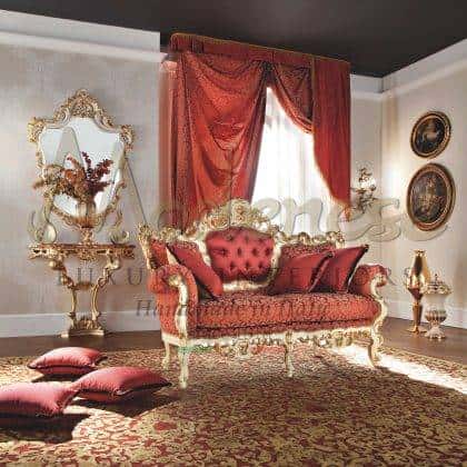 Королевская классическая мягкая мебель на заказ от производителя итальянской элитной мебели премиального класса диваны из массива дерева резьба ручной работы сусальное золото мраморные столики