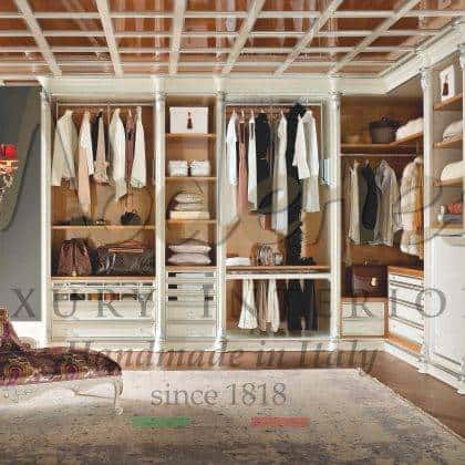 Уникальная роскошная классическая итальянская встроенная мебель на заказ из массива дерева стиль барокко гардеробные комнаты проектировка итальянских дизайнеров премиальное качество эксклюзивная мебель